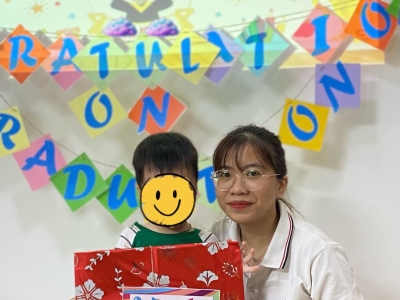 Lễ tốt nghiệp của con